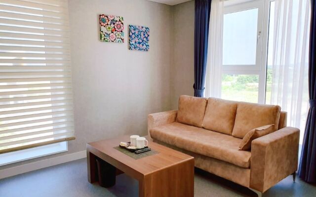 La Maison Verte (ramejong hauseu)