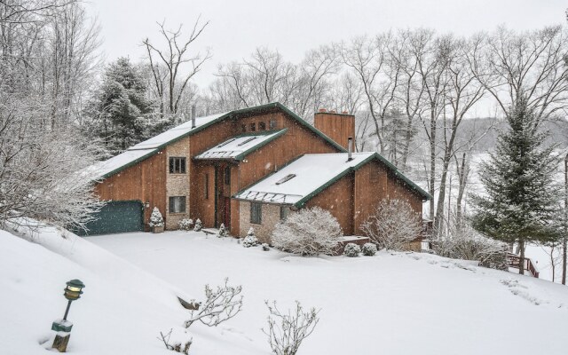 Shelby-on-the-Lake 5 Bedroom House