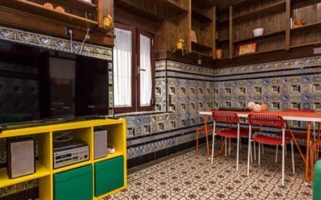 Arc House Sevilla - Hostel