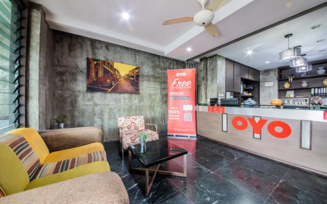 OYO 358 Rattana Residence Thalang