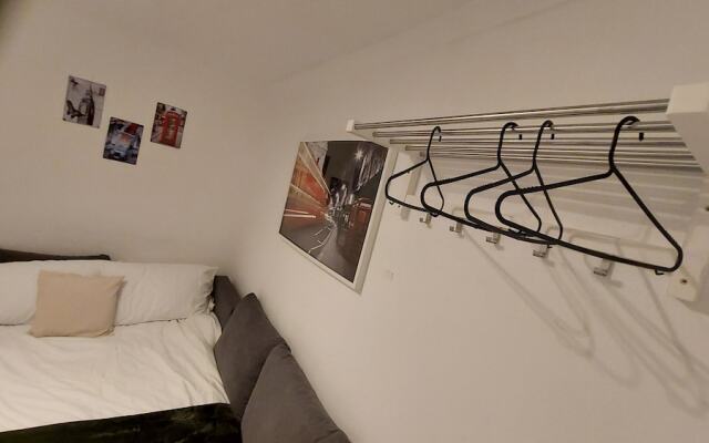 2-bed Apartment Sleeps 7 With Wi-fi