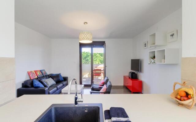 Apartments Ester Victoria