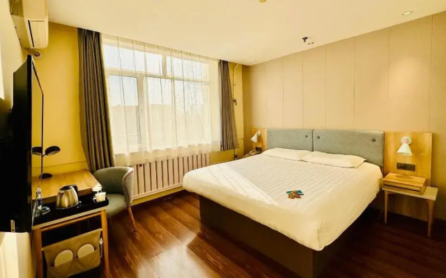 Home Inn Shenyang Zhangshi Development Zone Metro Station
