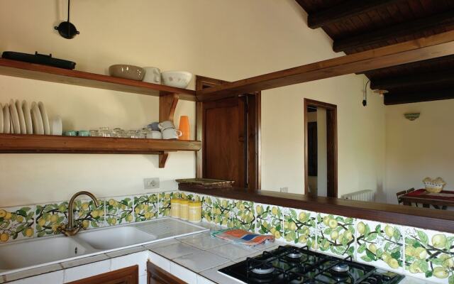 Beautiful Villa With Large Garden, Pool and Breathtaking Views