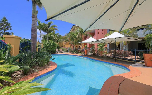 Kacys Bargara Beach Motel
