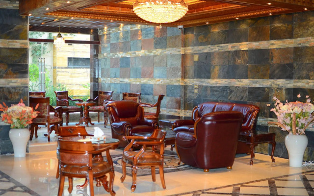 Jad Hotel Suites