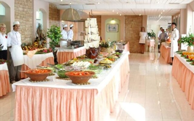 Regina Mare Hotel Club