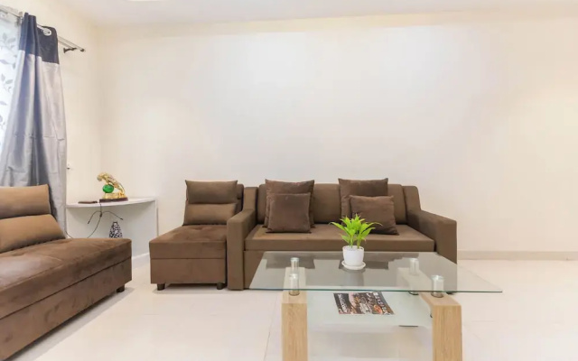 Indigo Studio by Jadecaps Nr. DLF IT Park