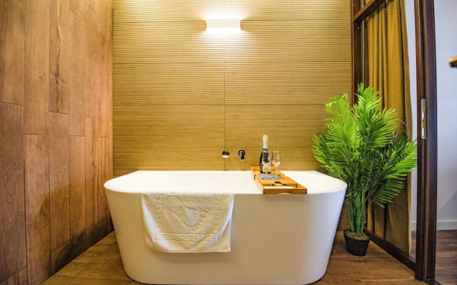 Casa Dives, Transylvania