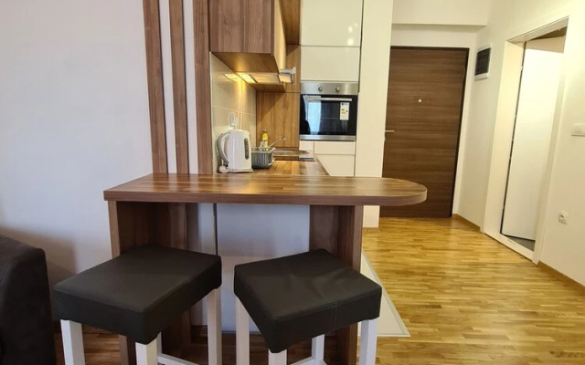 Urban Hostel & Apartments