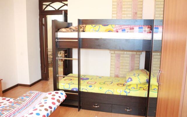 Nizami Center Hostel