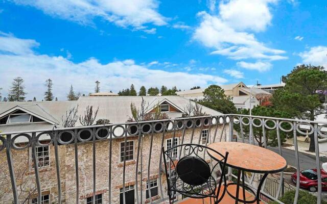 Port Mill Bed And Breakfast
