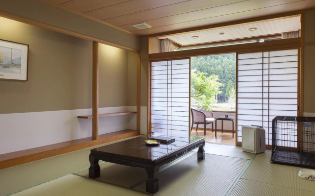 Matsusaka Wanwan Paradise