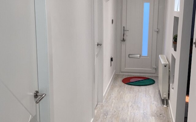 COP 26immaculate Newly Refurbished2 bed in Glasgow