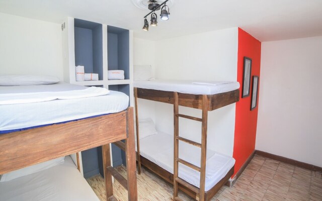 Base Camp México By Rotamundos - Hostel