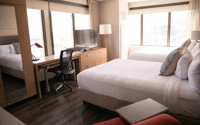 Canal Street Hotel