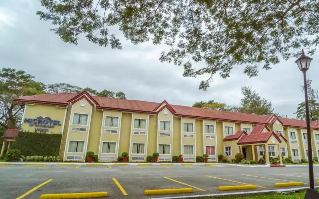 Microtel Inn & Suites