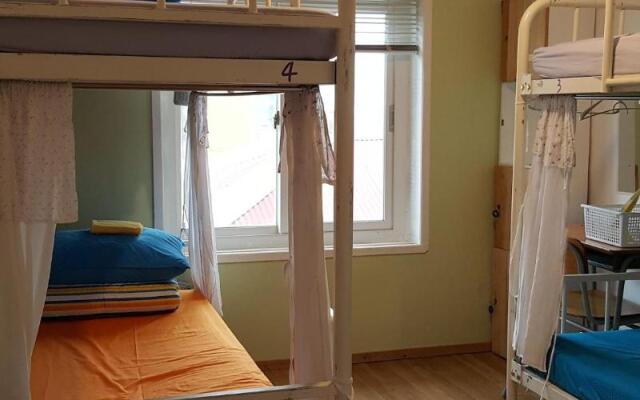 Lemon Tree Guesthouse 1 - Hostel