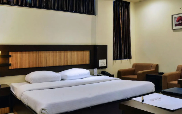 Hotel Shanti Palace