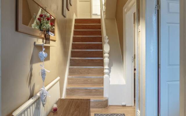 Mulgrave Road Apartment