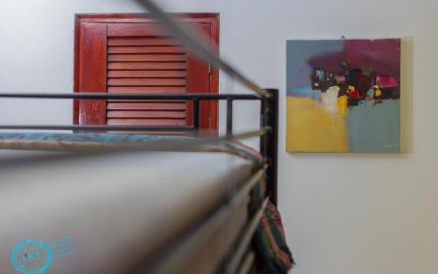 Mochila & Art Hostal