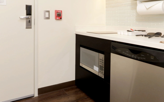 Candlewood Suites Queretaro Juriquilla