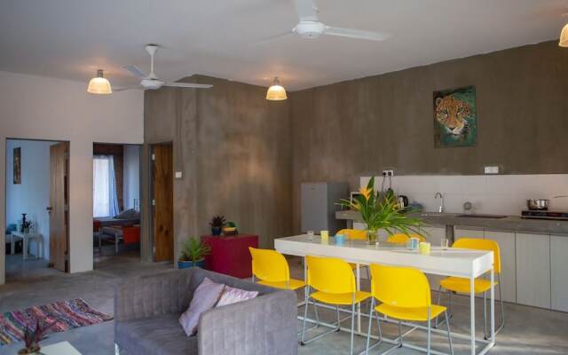 Rouhi Retreats By Doulos