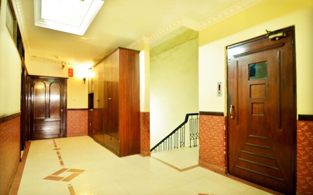 OYO 7219 Corporate Inn