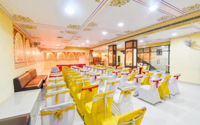 Hotel Laxmi Niwas