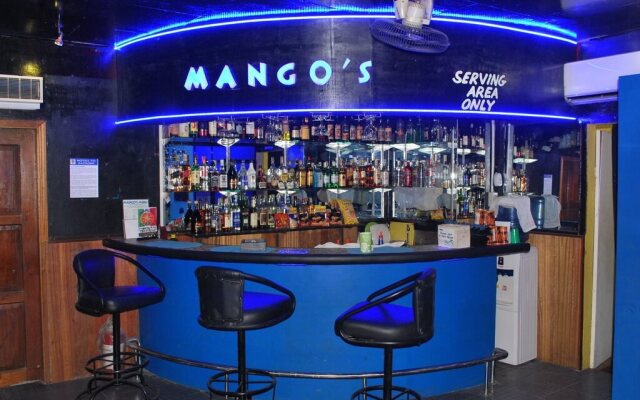 Mango's Beachfront Resort
