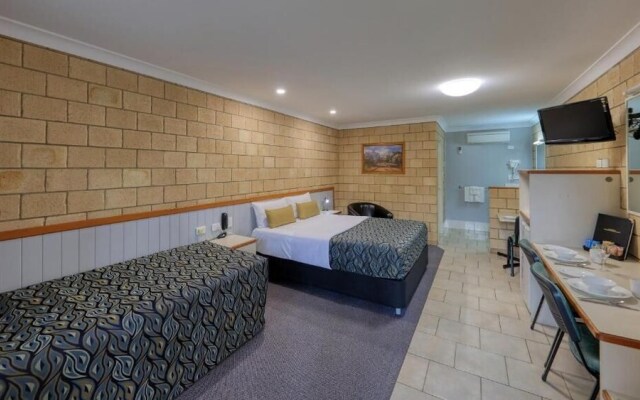 Jacaranda Country Motel