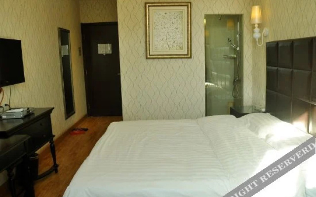 Yoyo Hostel