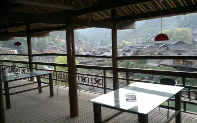 Grand Sunshine Garden Resort Inn