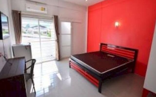 Station 14 Apartment Hat Yai