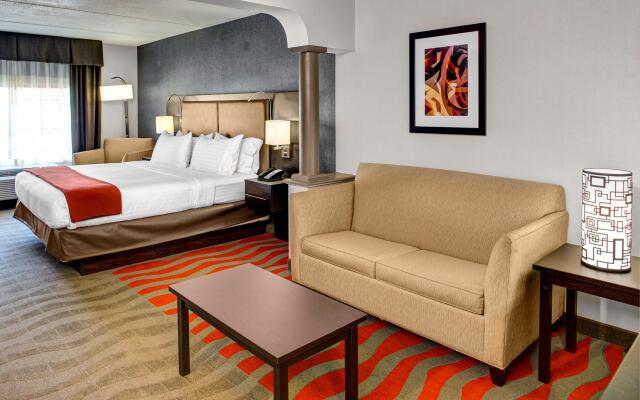 Holiday Inn Express Hotel & Suites Pittsburgh-South Side by IHG