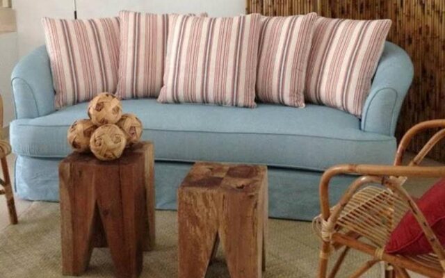 Balik Pulau BookLodge B&B