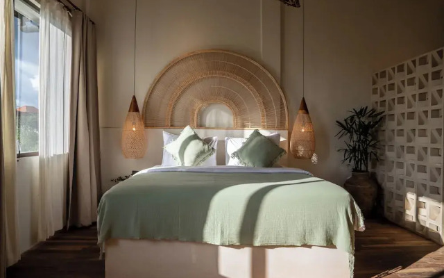 Maison Matahari