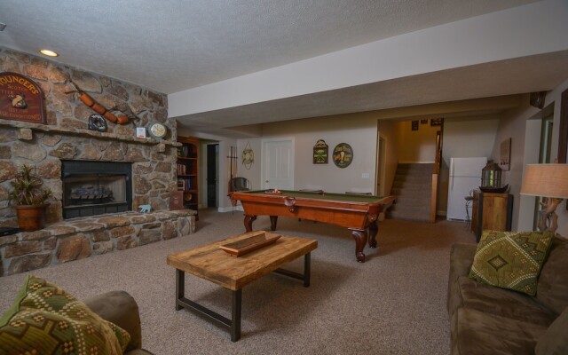 Stone Crest 6 Bedroom House