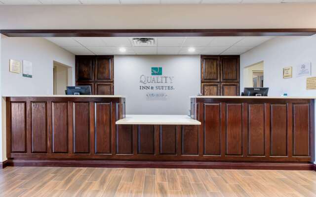 Quality Inn & Suites Mountain Home North