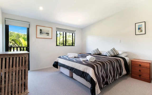 Beachfront Enclosure Bay