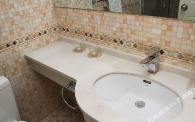 如家酒店(锦州火车站店)