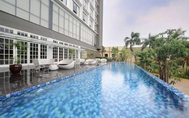 Veranda Hotel Pakubuwono