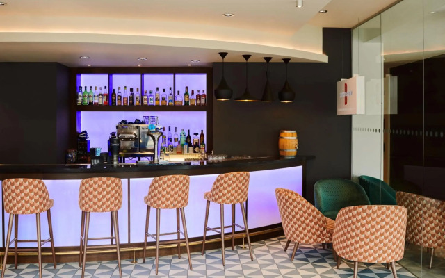 Aloft London Excel