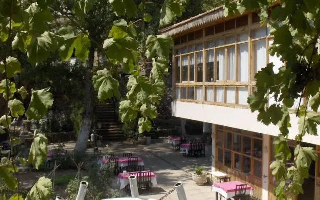 Cinaraltı Pansiyon