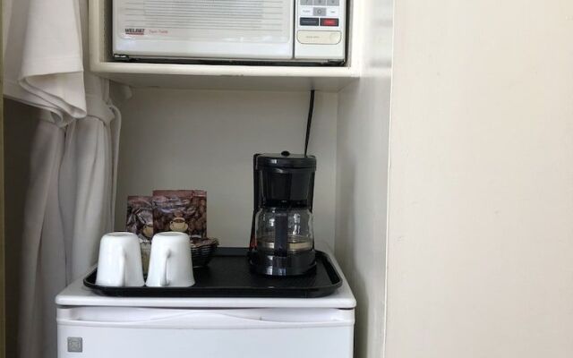 Deal's Bed & Breakfast Inn