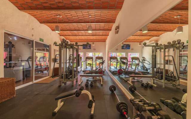 Royal Decameron Complex