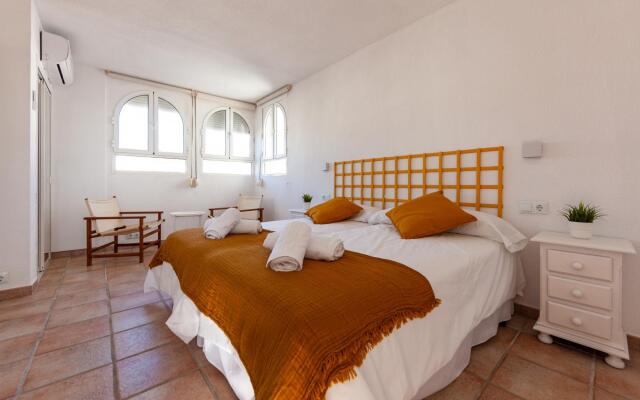 Playa real beach apartment Marbesa