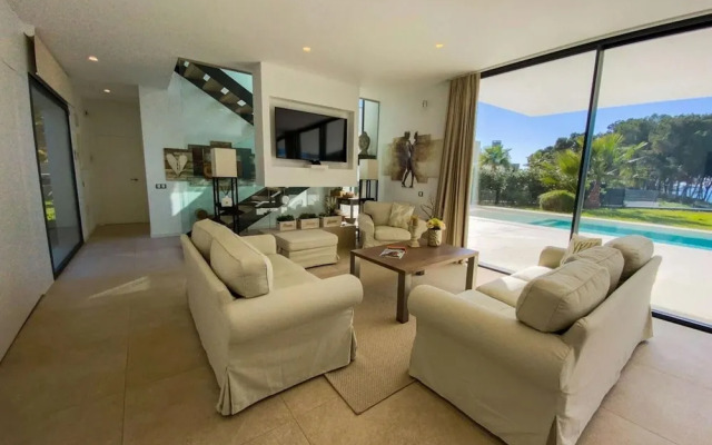 Mediterranean Villa Retreat in Llucmajor