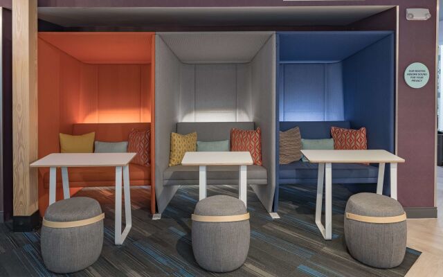 Tru by Hilton Garland Richardson