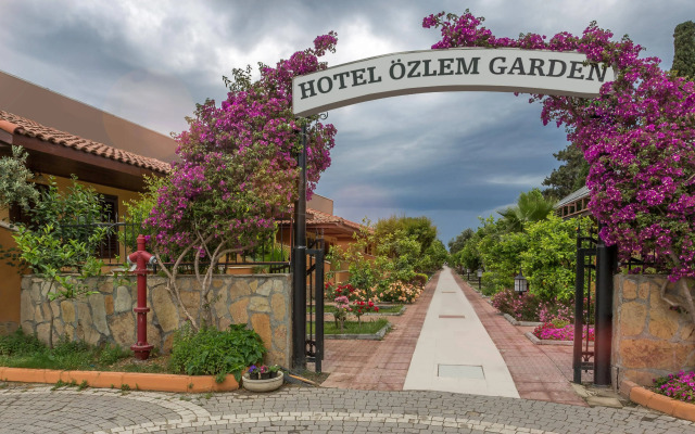 Hotel Ozlem Garden - All Inclusive